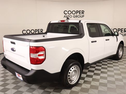 Used 2023 Ford Maverick XL image 19