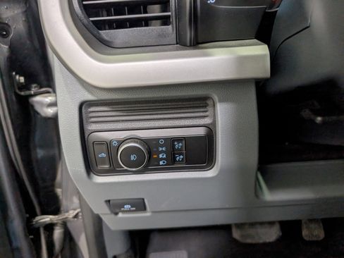 Used 2025 Ford F250 XLT image 20