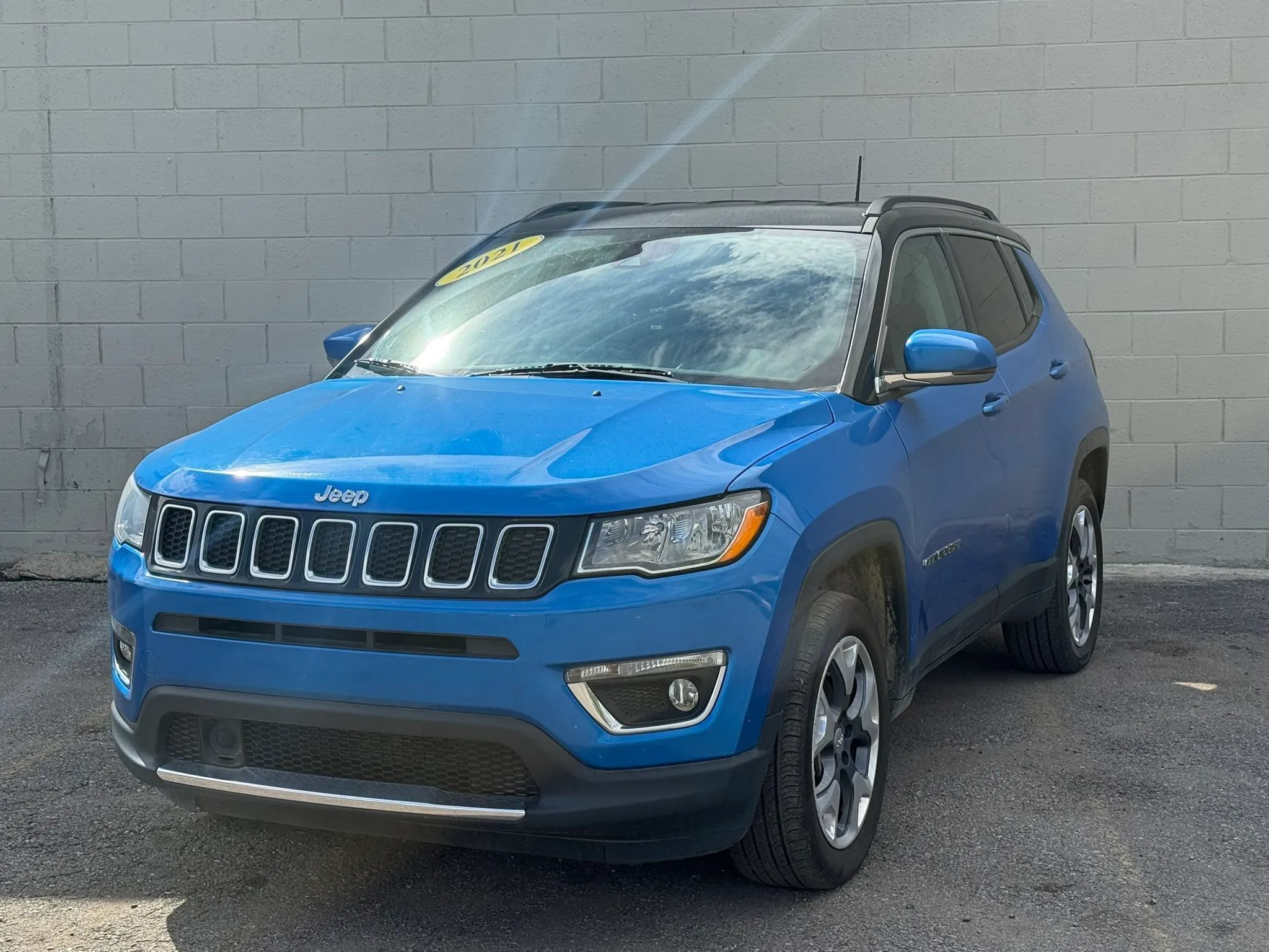 Used 2021 Jeep Compass Limited AWD/4WD image 1
