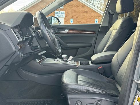 Used 2018 Audi Q5 2.0T Premium Plus w/ Premium Plus Package AWD/4WD image 13