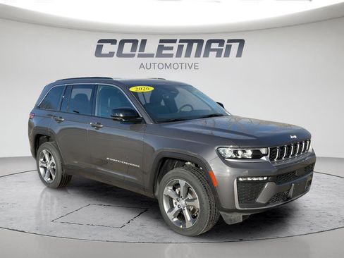 New 2026 Jeep Grand Cherokee Limited w/ Trailer Tow Package AWD/4WD image 7