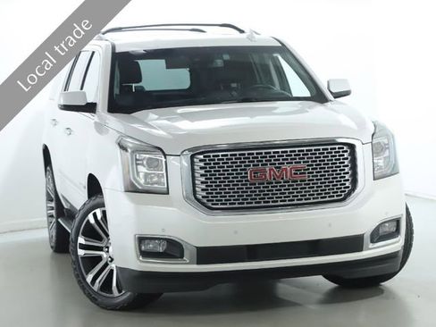 Used 2017 GMC Yukon Denali w/ Open Road Package image 2