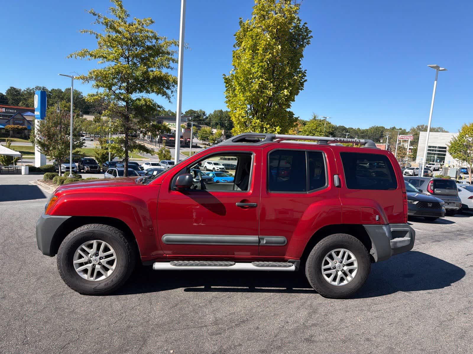 Used 2015 Nissan Xterra S w/ Value Package RWD image 7