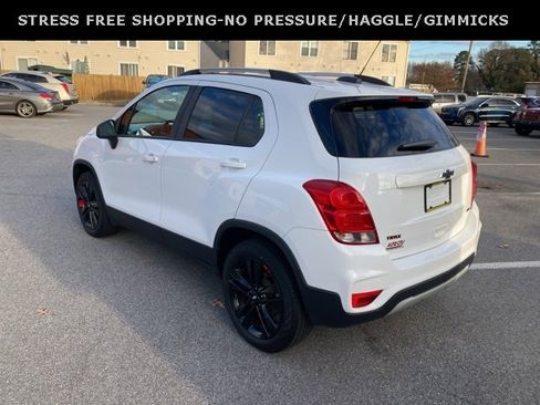 Used 2021 Chevrolet Trax LT w/ Redline Edition image 5