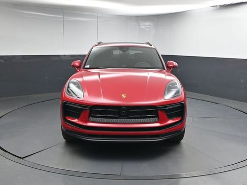 New 2026 Porsche Macan image 25