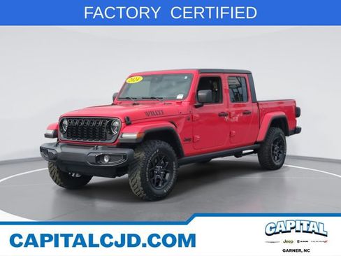 Certified 2024 Jeep Gladiator Sport image 1