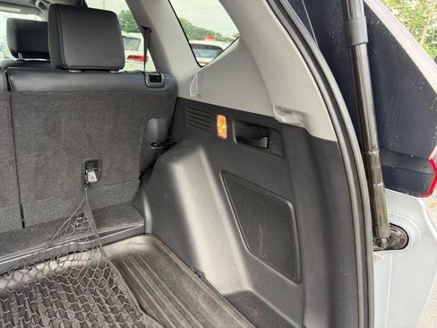 Used 2019 Honda CR-V Touring image 17