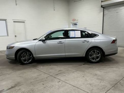 Used 2024 Honda Accord EX image 8