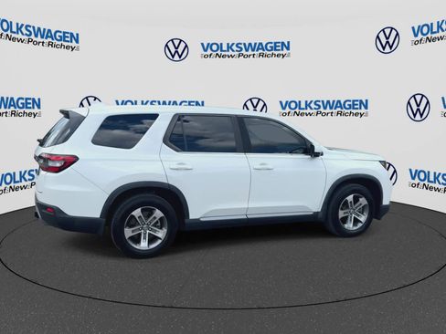 Used 2023 Honda Pilot EX-L image 8