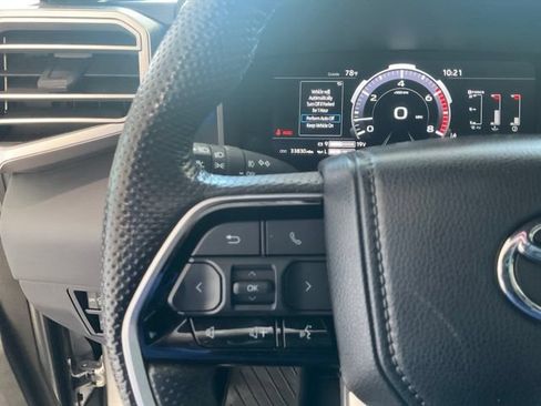 Used 2024 Toyota Tundra Platinum AWD/4WD image 11