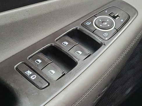 Used 2019 Hyundai Santa Fe SE FWD image 27
