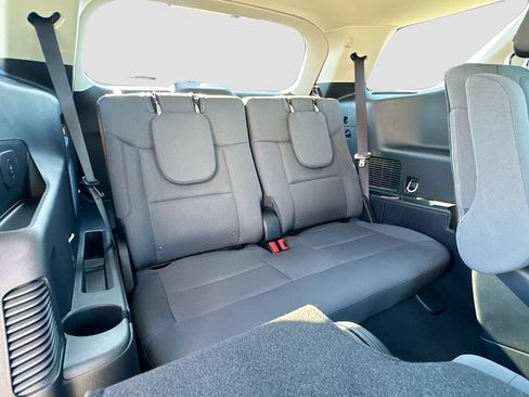 New 2026 Ford Explorer Active RWD image 30
