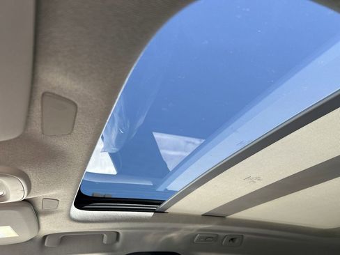 New 2026 Volvo XC40 B5 Core w/ Climate Package image 21