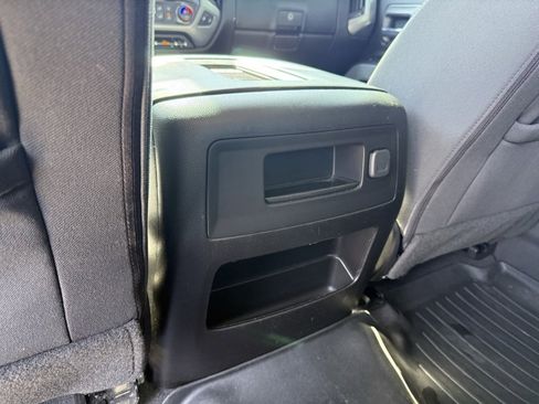 Certified 2018 Chevrolet Silverado 1500 LT w/ Texas Edition image 28