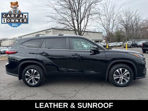 Used 2023 Toyota Highlander XLE image 15