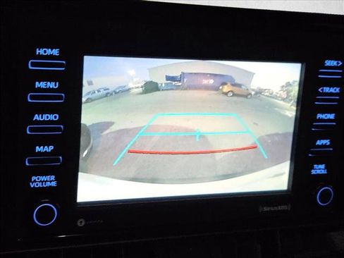 Used 2021 Toyota RAV4 LE image 12