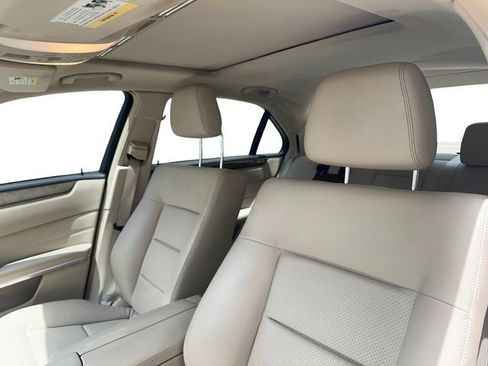 Used 2014 Mercedes-Benz E 350 Sedan image 16