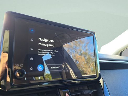 Used 2024 Toyota Corolla LE image 17