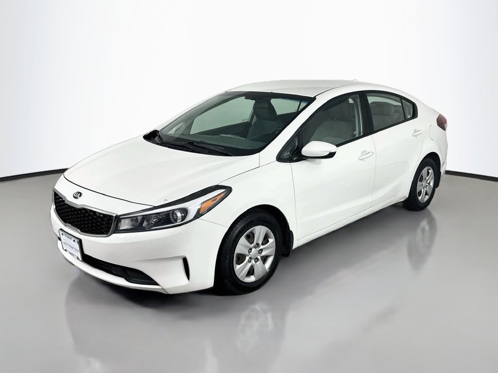 Used 2017 Kia Forte LX FWD image 1