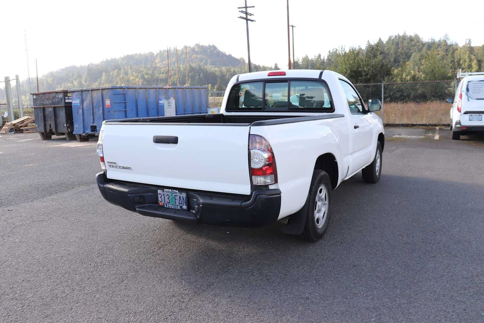 Used 2011 Toyota Tacoma 2WD Regular Cab image 5