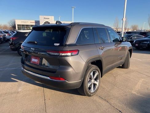 Used 2022 Jeep Grand Cherokee Limited 4xe image 6