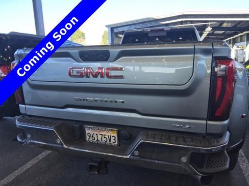 Used 2024 GMC Sierra 3500 SLT w/ SLT Premium Package image 3