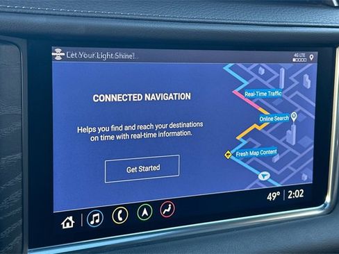 Used 2021 GMC Yukon XL Denali w/ Denali Premium Package image 27