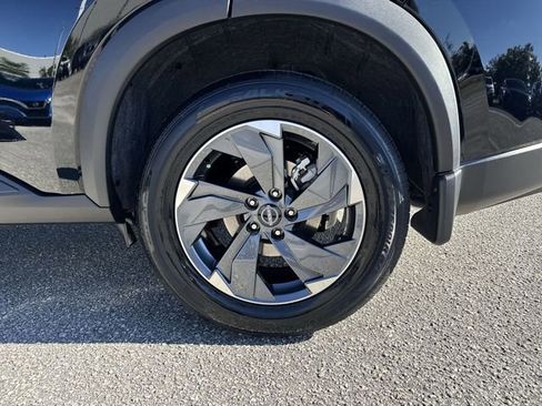 New 2026 Nissan Rogue SV image 32