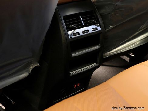 New 2026 BMW X5 xDrive50e w/ M Sport Package image 15