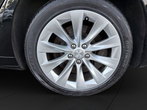 Used 2019 Tesla Model S Long Range image 22