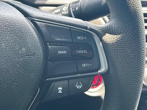 Used 2019 Honda Accord LX image 24