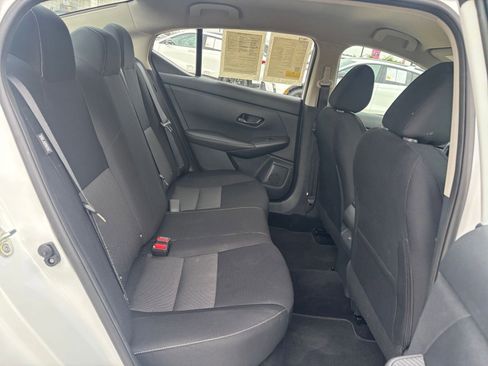 Used 2025 Nissan Sentra SV FWD image 23