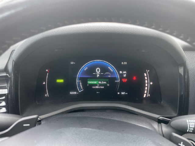 Used 2025 Toyota Camry SE FWD image 9