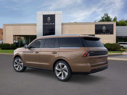 New 2026 Lincoln Navigator Black Label AWD/4WD image 5