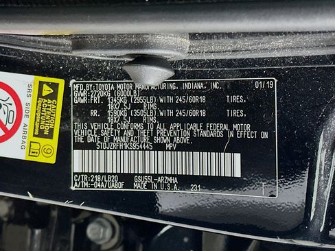 Used 2019 Toyota Highlander XLE image 12