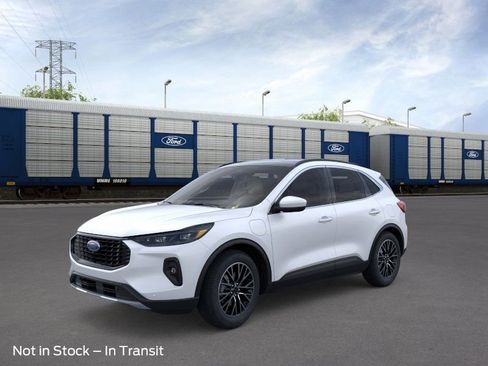 New 2025 Ford Escape SE w/ PHEV Premium Package FWD image 2