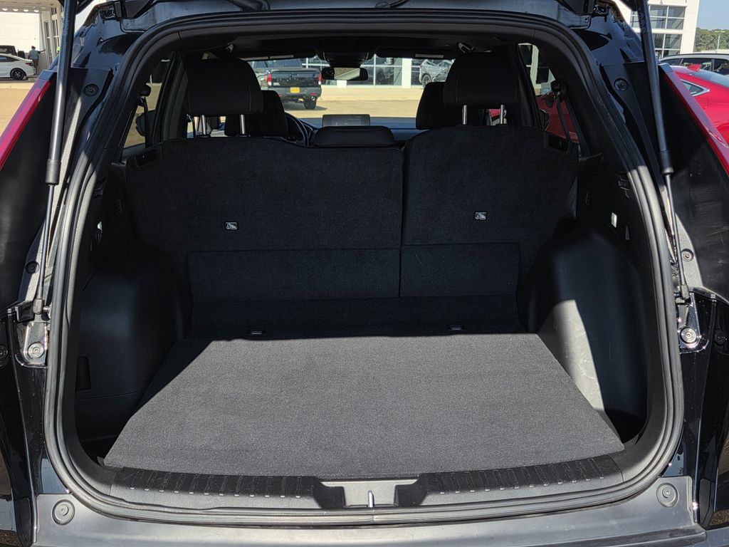 Used 2025 Honda CR-V Sport image 24