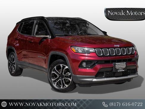 Used 2022 Jeep Compass Limited image 1