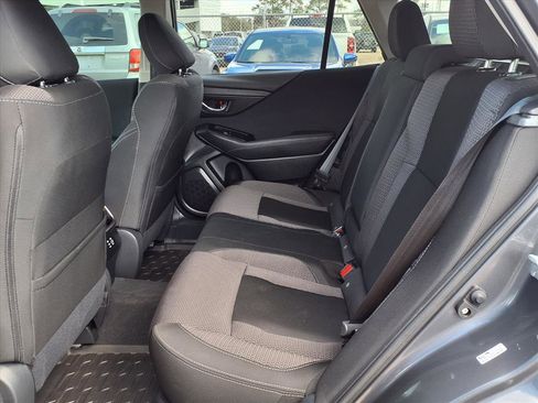 Certified 2025 Subaru Outback Premium w/ Popular Package #1A image 18