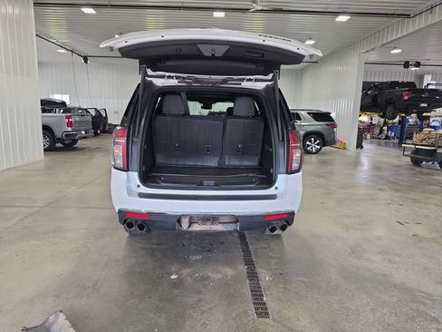 Used 2023 Chevrolet Tahoe Premier AWD/4WD image 31