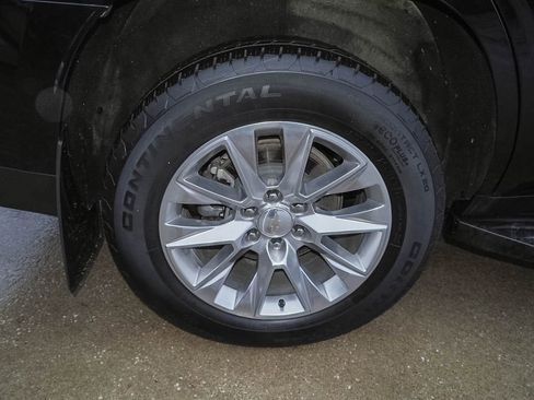 Used 2023 Chevrolet Tahoe Premier AWD/4WD image 36