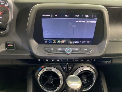 Used 2022 Chevrolet Camaro LT w/ RS Package image 34