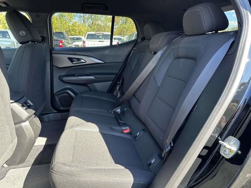 New 2026 Chevrolet Equinox EV LT image 21