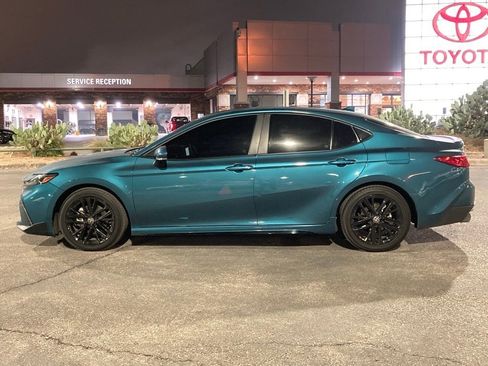 Certified 2025 Toyota Camry SE image 8