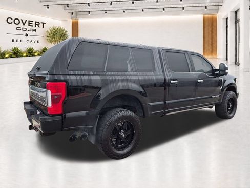 Used 2017 Ford F350 Platinum w/ Platinum Ultimate Package AWD/4WD image 11