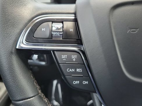 Certified 2022 Lincoln Nautilus FWD image 21