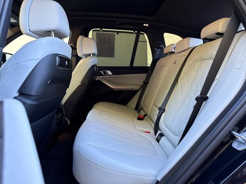 Certified 2025 BMW X5 M60i image 15