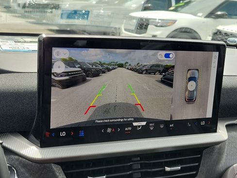 New 2026 Ford Explorer Platinum RWD image 32