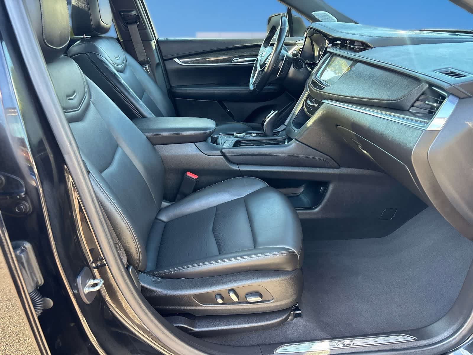 Used 2022 Cadillac XT5 Sportv AWD/4WD image 17