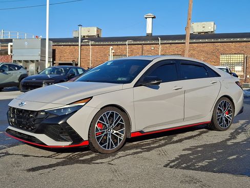 Used 2023 Hyundai Elantra N image 1